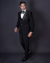 Load image into Gallery viewer, Black Embroidered Tuxedo Set