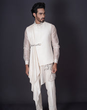 Load image into Gallery viewer, Drape Ivory Kurta Set