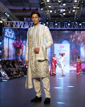 Load image into Gallery viewer, Ivory embellished Mirror Kurta
