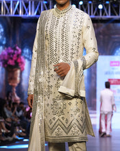 Load image into Gallery viewer, Ivory embellished Mirror Kurta