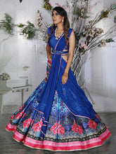 Load image into Gallery viewer, The Lotus Lehenga - Archana Kochhar India