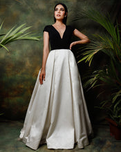 Load image into Gallery viewer, The Yin Yang Gown