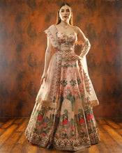 Load image into Gallery viewer, The Pink Regal Paradise