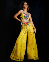 Load image into Gallery viewer, The Phoolon ki Haldi Plazzo Set