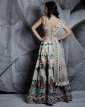 Load image into Gallery viewer, The Ivory Regal Paradise