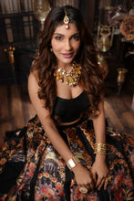 Load image into Gallery viewer, The Black Paradise