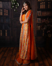 Load image into Gallery viewer, Sunrise Jacket Sari