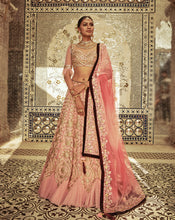 Load image into Gallery viewer, Begum Lehenga - Archana Kochhar India