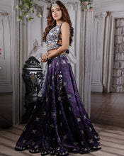 Load image into Gallery viewer, The Ainna Lehnega