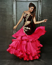 Load image into Gallery viewer, Pink Chiffon Sari-Lehenga - Archana Kochhar India
