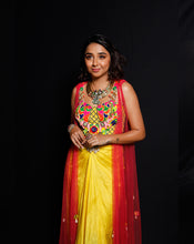 Load image into Gallery viewer, The Phoolon ki Haldi Skirt set