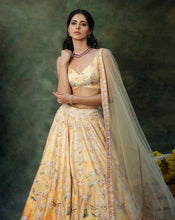 Load image into Gallery viewer, Gulmora Lehenga Set
