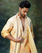 Load image into Gallery viewer, Gulmora Mens Kurta set
