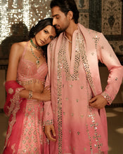 Load image into Gallery viewer, Ainna Ombre Pink Kurta Set
