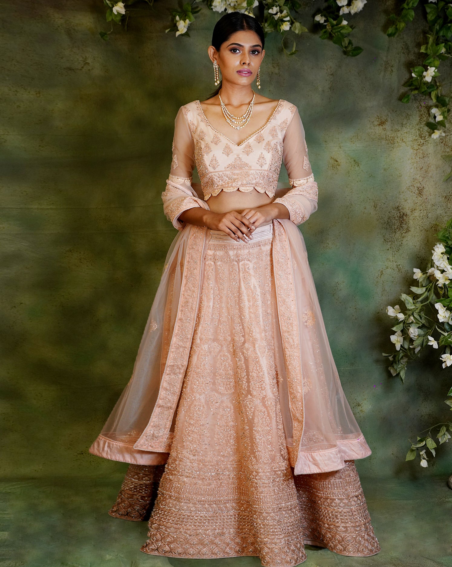 Kundan Jewellery With Peach Lehenga Peach Colour Light Pink Lehenga With Green Jewellery Aesthetically Kundan Jewellery With Peach Lehenga Peach Colour Light Pink Lehenga With Green Jewellery Aesthetically